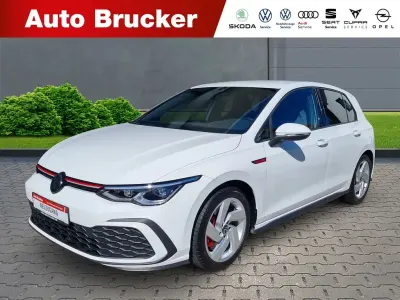 Gebraucht VW Golf VIII GTI 245 PS (180 kW) 2024 Weiss Limousine