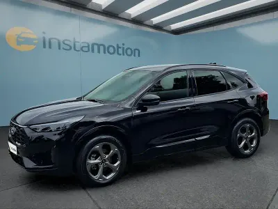 Gebraucht Ford Kuga ST-Line 186 PS (136 kW) 2025 Schwarz SUV
