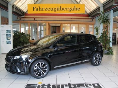Black pearlschwarz metallic (metallic) Gebraucht 2023 Renault Clio V Techno Limousine | 17.700 € (Etwas zu teuer)