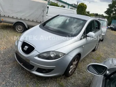 Gebraucht Seat Altea XL Stylance 105 PS (77 kW) 2006 Silber Van / Kleinbus