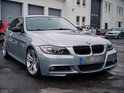 Gebraucht BMW 330 231 PS (169 kW) 2006 Blau Limousine