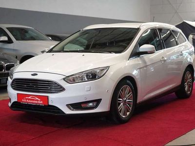 gebraucht Ford Focus 1.5 TDCi Turnier Titanium Bi-Xenon*Navi*