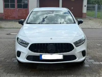 Gebraucht Mercedes A200 Progressive 163 PS (119 kW) 2020 Weiß Limousine