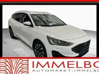Gebraucht Ford Focus Titanium 190 PS (139 kW) 2023 Frozen white Kombi