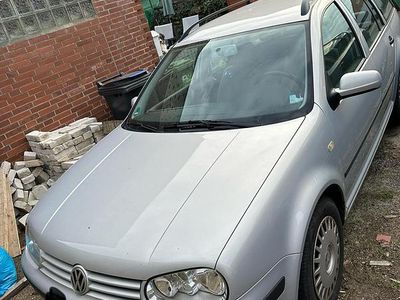 VW Golf IV