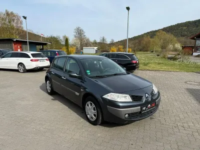 Brugt Renault Mégane II Authentique 111 HK (81 kW) 2006 Grå Hatchback
