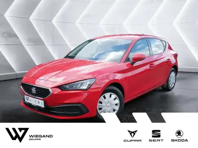 Gebraucht Seat Leon Reference 110 PS (80 kW) 2022 Rot Limousine