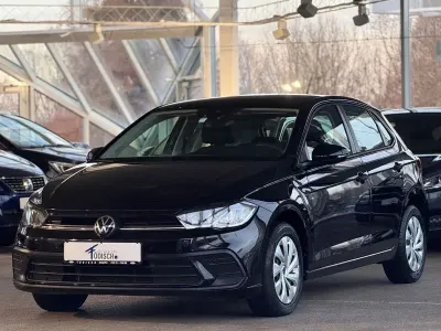 Second-hand VW Polo Basis 80 CP (58 kW) 2022 Negru Hatchback