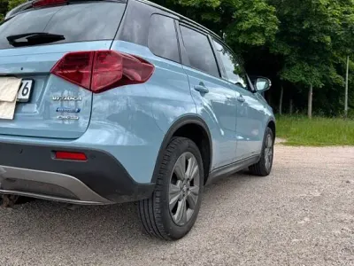 Gebraucht Suzuki Vitara Comfort+ 129 PS (94 kW) 2021 Blau SUV