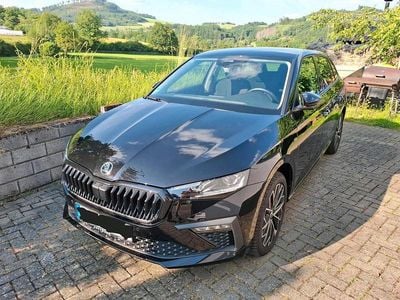 Gebraucht Skoda Scala Drive 116 PS (85 kW) 2024 Schwarz Kleinwagen
