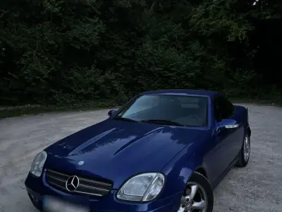 Gebraucht Mercedes SLK230 197 PS (144 kW) 2001 Blau Cabrio