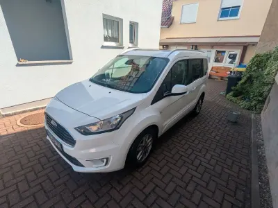 Gebraucht Ford Tourneo Connect Trend 120 PS (88 kW) 2022 Weiß Van / Kleinbus