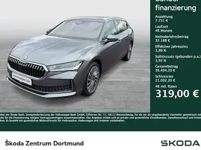 Gebraucht Skoda Superb LAURIN & KLEMENT 150 PS (110 kW) 2025 Grau Kombi