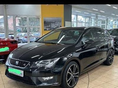 Schwarz Gebraucht 2015 Seat Leon ST FR Kombi | 11.200 € (Fairer Preis)