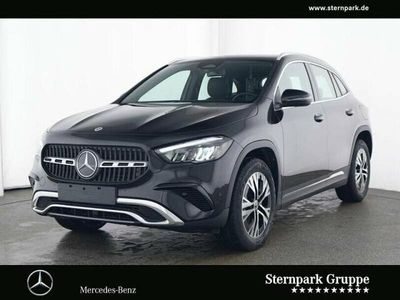 Gebraucht Mercedes GLA180 136 PS (100 kW) 2024 Lack kosmosschwarz SUV