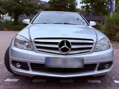 Gebraucht Mercedes C180 156 PS (114 kW) 2008 Schwarz Limousine