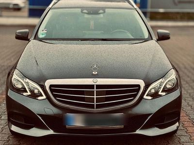 Gebraucht Mercedes E300 231 PS (169 kW) 2016 Grau Kombi
