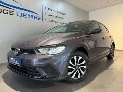 Gebraucht VW Polo Active 95 PS (69 kW) 2023 Grau Kleinwagen