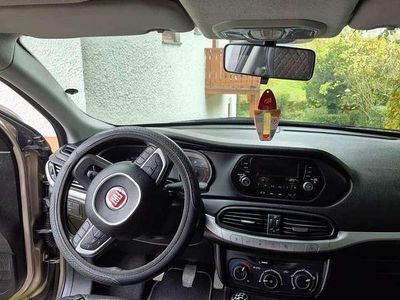 Gebraucht Fiat Tipo 95 PS (69 kW) 2017 Beige Limousine