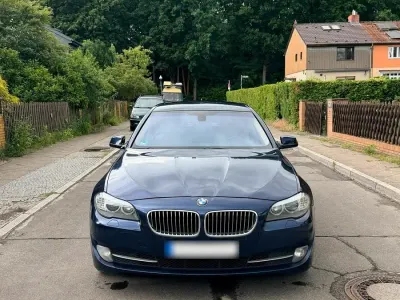 Gebraucht BMW 530 258 PS (189 kW) 2011 Blau Kombi