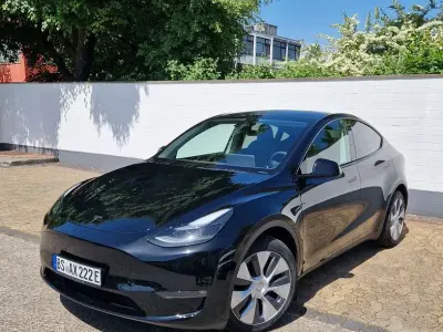 Gebraucht Tesla Model Y Long Range AWD 378 kW (514 PS) 2023 Schwarz SUV