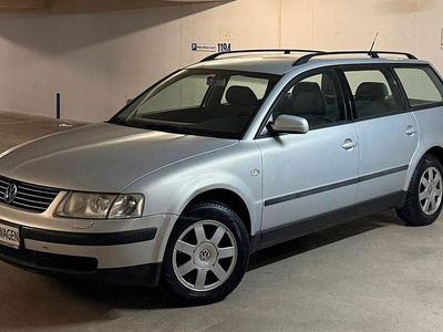 Gebraucht VW Passat 125 PS (91 kW) 2000 Silber Kombi