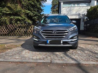 Gebraucht Hyundai Tucson Premium 177 PS (130 kW) 2017 Grau SUV