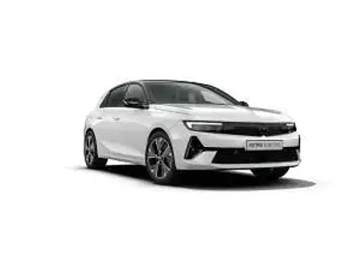 Neu Opel Astra 114 kW (156 PS) 2026 Weiß (arktis weiß (uni)) Kombi