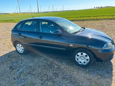 Brugt Seat Ibiza Reference 60 HK (44 kW) 2009 Sort Sedan