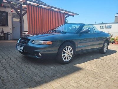 Chrysler Stratus