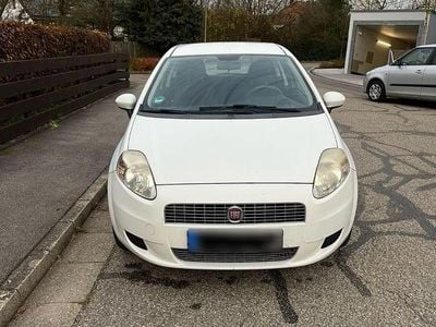 Second-hand Fiat Punto 65 CP (47 kW) 2009 Alb Berlinǎ