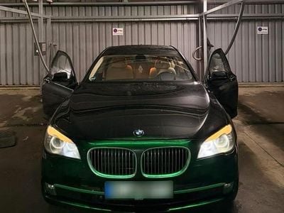 Gebraucht BMW 730 245 PS (180 kW) 2010 Schwarz Limousine