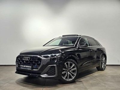 Mythosschwarz metall (metallic) Gebraucht 2024 Audi Q8 Ambiente SUV | 78.950 € (Guter Preis)