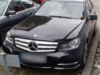 Gebraucht Mercedes C250 Avantgarde 204 PS (150 kW) 2012 Schwarz Kombi