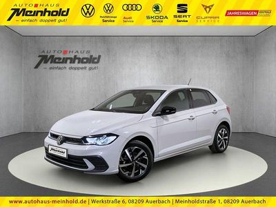 Neu VW Polo 95 PS (69 kW) 2026 Grau Limousine
