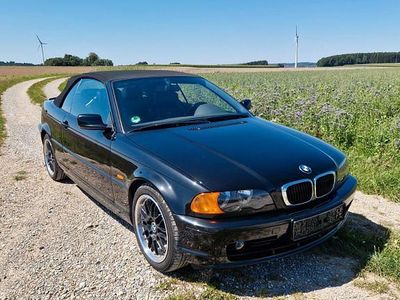 Schwarz Gebraucht 2003 BMW 318 Cabriolet Cabrio | 7.250 € (Etwas zu teuer)