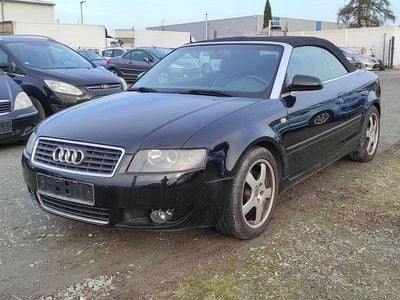 Brillantschwarz Gebraucht 2003 Audi A4 Cabriolet Cabrio | 3.799 € (Guter Preis)