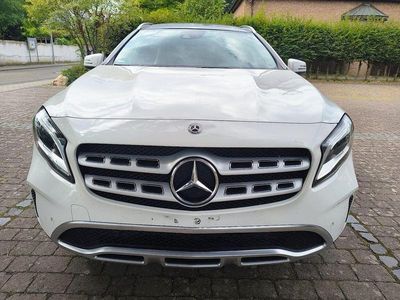 Mercedes GLA180