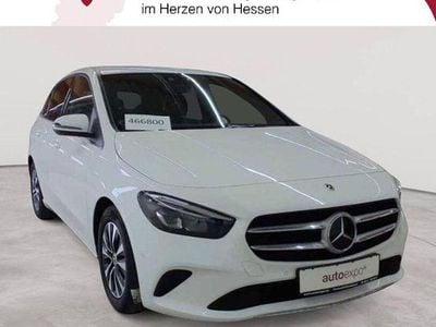 Gebraucht Mercedes B200 Style 150 PS (110 kW) 2020 Weiß Van / Kleinbus
