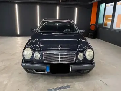 Gebraucht Mercedes E200