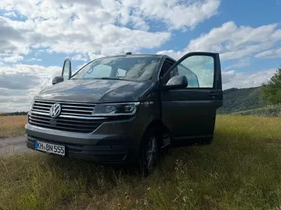 Gebraucht VW Multivan 204 PS (150 kW) 2020 Grau Van / Kleinbus