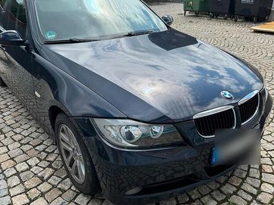 Blau Gebraucht 2006 BMW 320 Kombi | 2.600 € (Guter Preis)