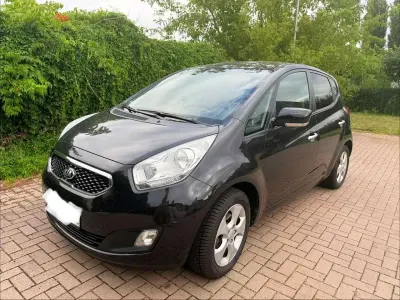 Gebraucht Kia Venga DREAM-TEAM Edition 125 PS (91 kW) 2015 Schwarz Kleinwagen
