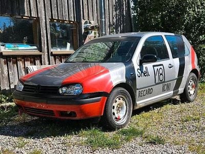 VW Golf IV