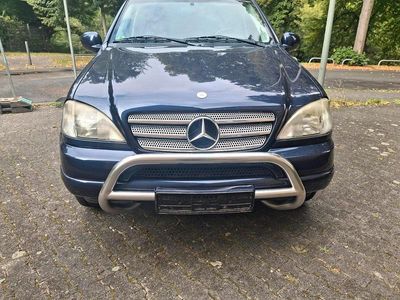 Mercedes ML320