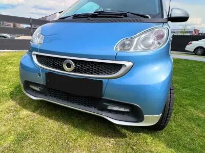 Używany Smart ForTwo Cabrio 54 KM (39 kW) 2013 Czarny Kabriolet