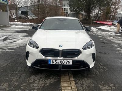 Gebraucht BMW M135 M Performance 300 PS (220 kW) 2025 Weiß Kleinwagen