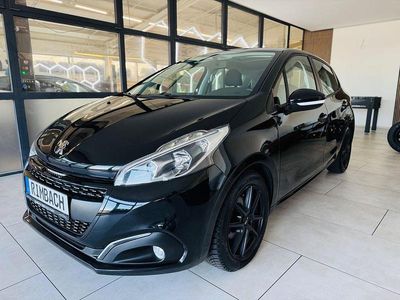 Gebraucht Peugeot 208 Active 82 PS (60 kW) 2017 Schwarz Kleinwagen