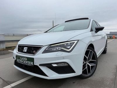 Begagnad Seat Leon FR-Line 190 HK (139 kW) 2019 Vit Sedan