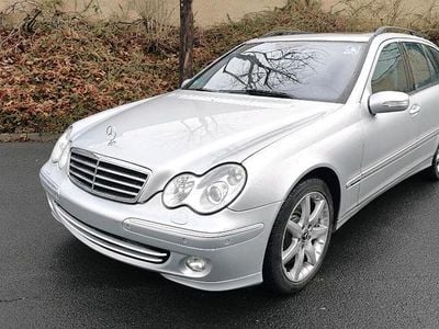 Gebraucht Mercedes C320 Avantgarde 224 PS (164 kW) 2005 Silber Kombi
